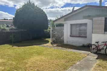 1 Rosier Road, Glen Eden