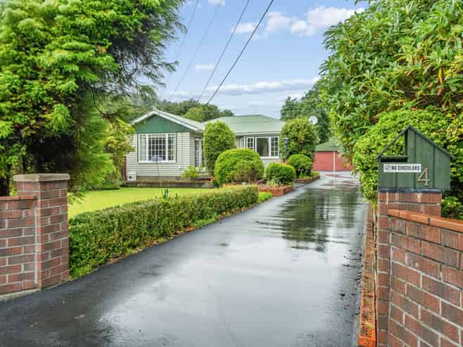4 Birch Grove, Pinehaven