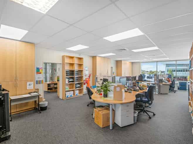 Full Floor Office Opportunity | Airport Location