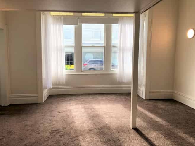 2/7 Queens Parade, Devonport