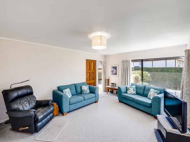 28b Auckland Road, Greenmeadows