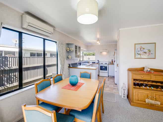 28b Auckland Road, Greenmeadows