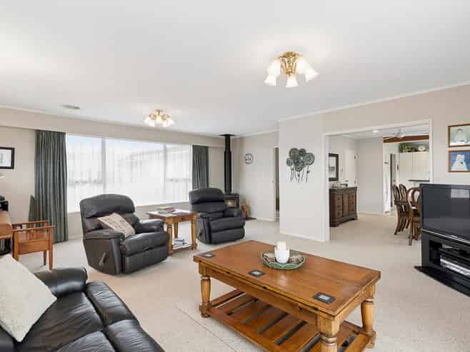 75 Oriel Avenue, Tawa