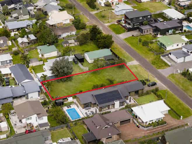 216 Sylvia Road, Whangamata