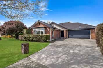 280 Southfield Drive, Lincoln