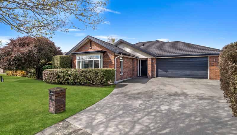 280 Southfield Drive, Lincoln