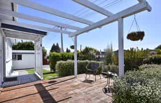 1/16 Newall Avenue, Stoke