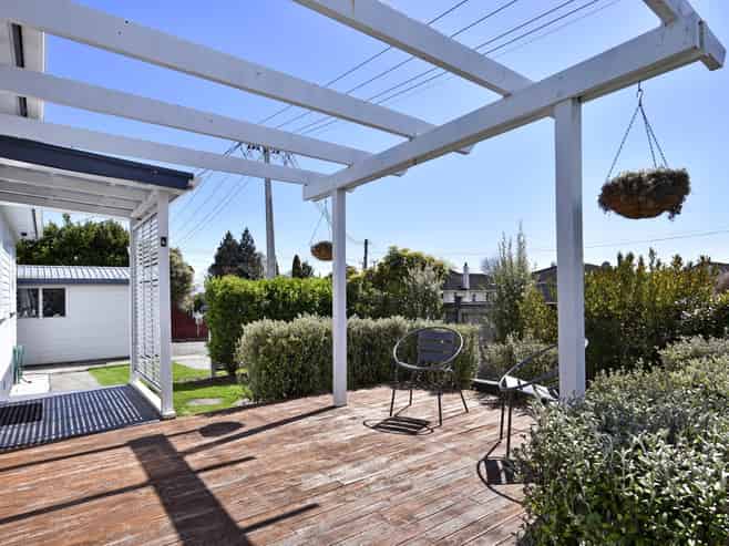 1/16 Newall Avenue, Stoke