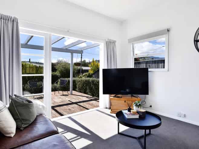 1/16 Newall Avenue, Stoke