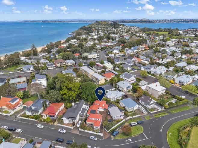 3/9 Grove Road, Devonport