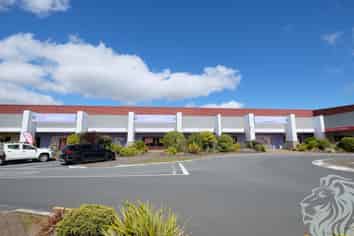 Big Box Retail - 1465sqm