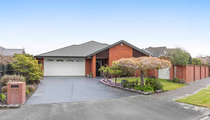 20 Lexington Place, Shirley