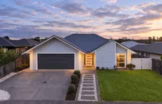 93 Puhirake Crescent, Pyes Pa