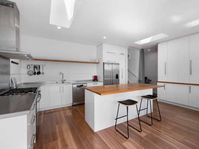 11 Bell Bird Rise, Picton