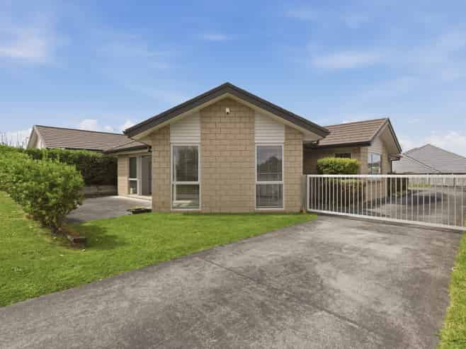 5 Penetaka Heights, Pyes Pa