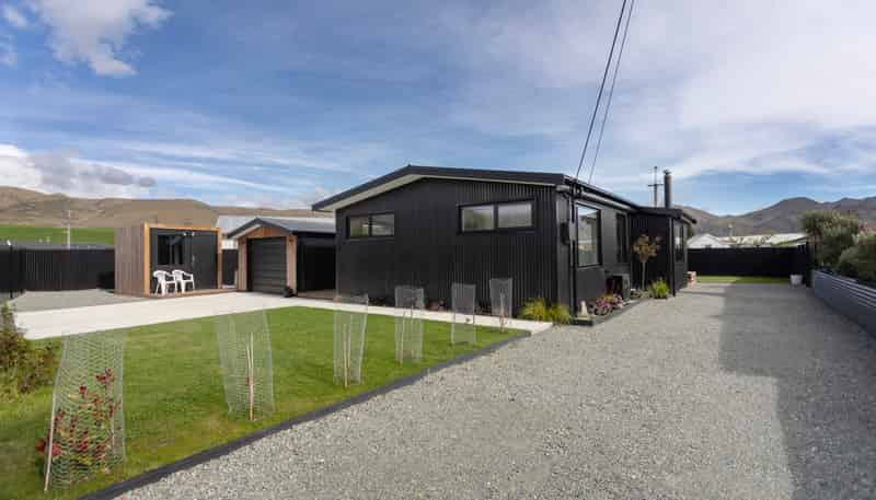 32 Tasman Road, Otematata