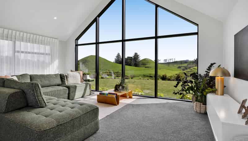 113 Tarata Road, Inglewood