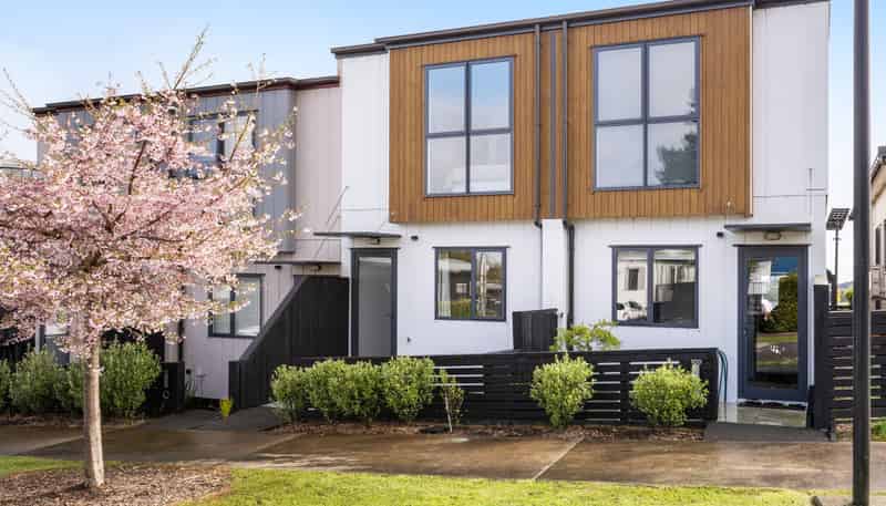 98 Tahere Road, Totara Park