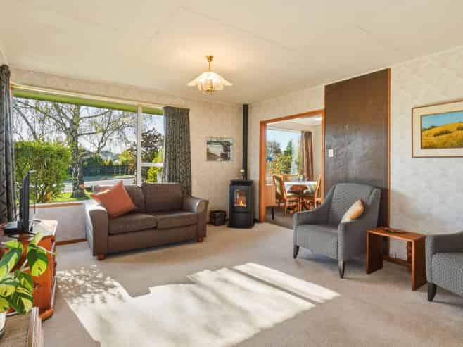 28 Howorth Road, FAIRFIELD