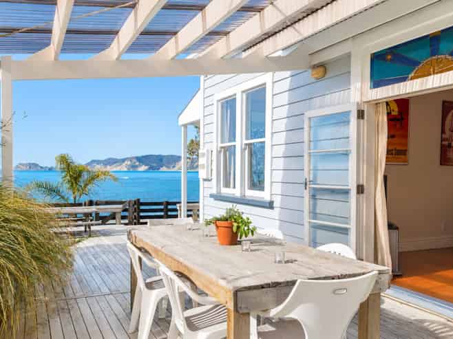 165 Beach Road, Tokomaru Bay
