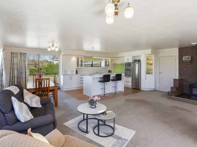 2494 West Coast Road, Kirwee