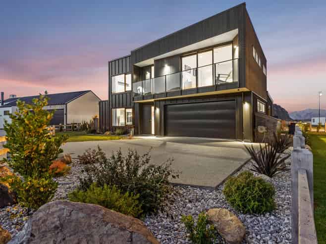3 Wallace Place, Wanaka