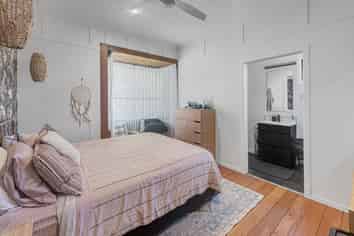 33 Fitzroy Road, Fitzroy
