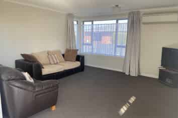 246 Tramway Road, Strathern