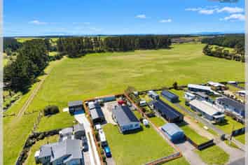 35 Edinburgh Terrace, Foxton Beach