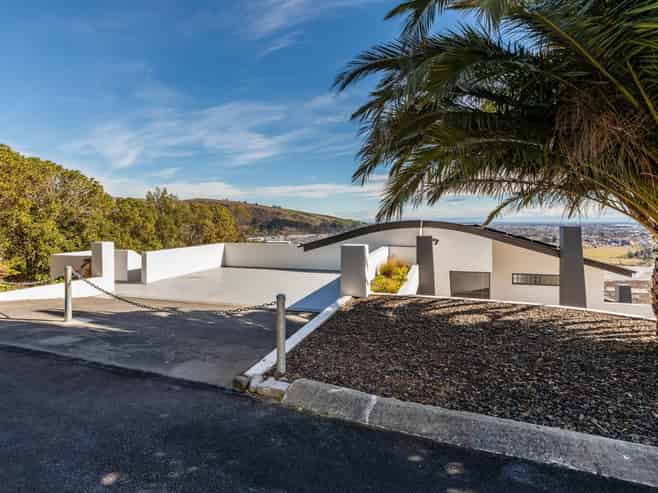 8 Valley View, Mount Pleasant