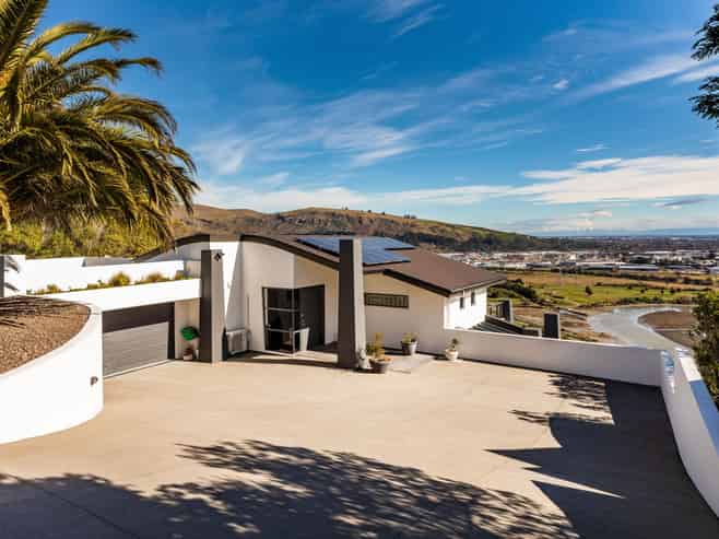 8 Valley View, Mount Pleasant