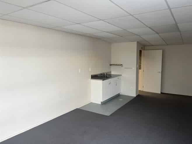 Great Value Te Rapa Commercial Unit