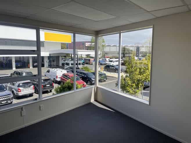 Great Value Te Rapa Commercial Unit