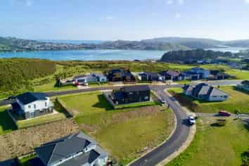 4 Te Arapito Close, Aotea