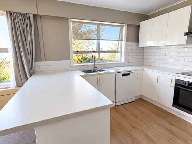 15 Julian Street, Redwoodtown