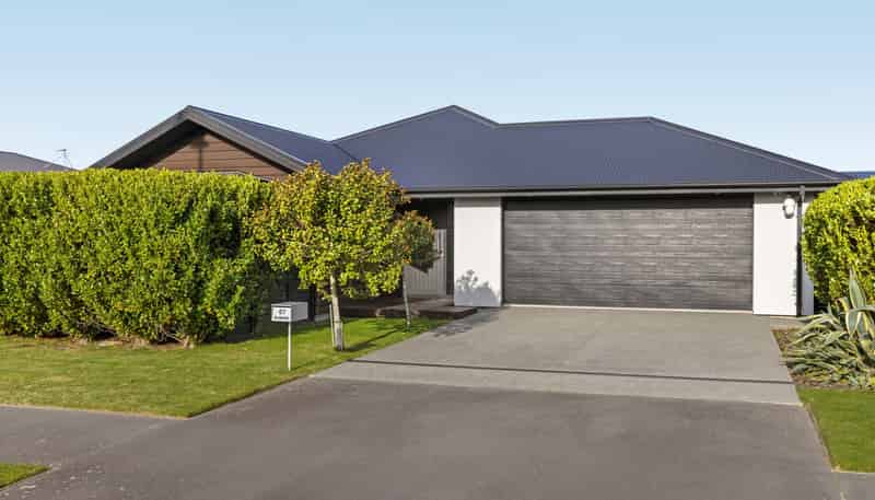 67 Liffey Springs Drive, Lincoln