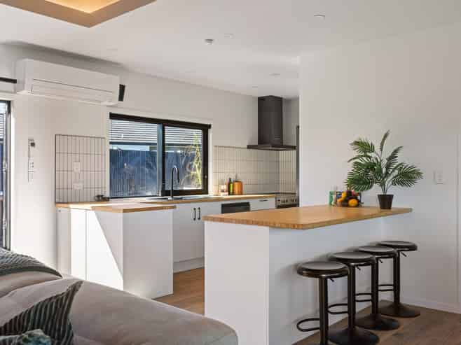 65 Lytton Road, Riverdale