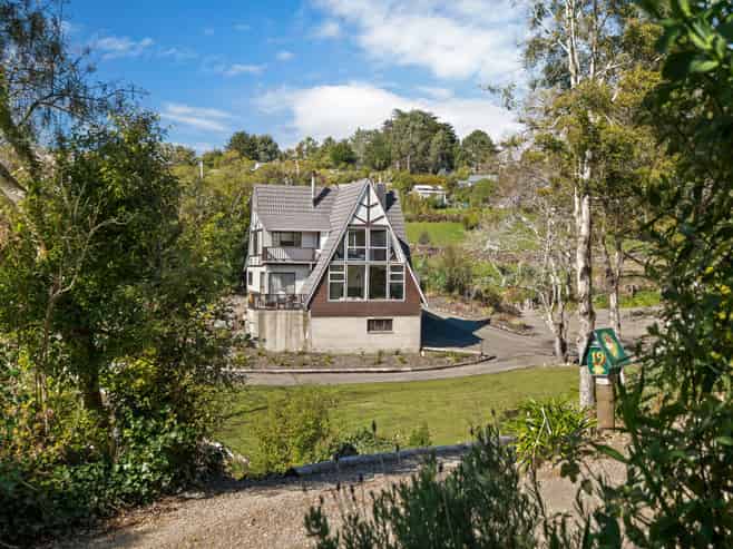 19 McAuley Road, PORTOBELLO