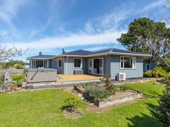 1827 State Highway 2, Masterton