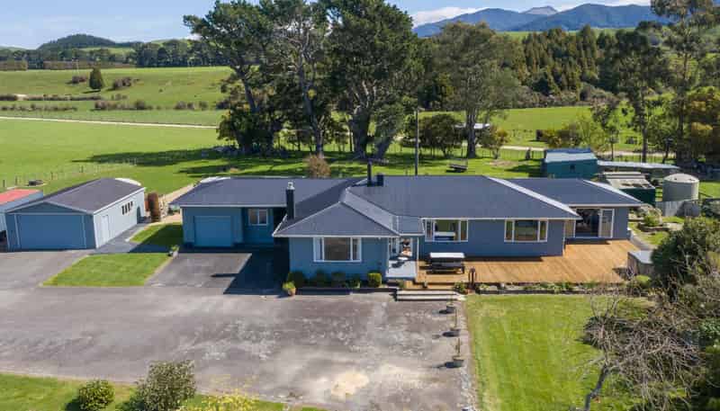 1827 State Highway 2, Masterton
