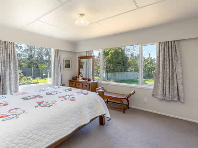 1827 State Highway 2, Masterton