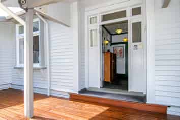 75 Peel Street, Westport