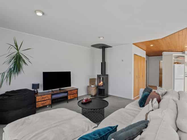 8B Cresta Lane, Frankton