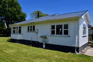 129 Waverley Street, Karamea