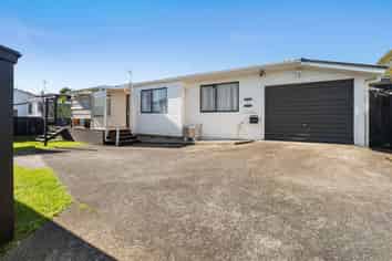 2/136 Moore Street, Howick