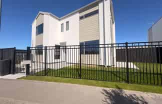 1/146 Corsair Drive, Wigram