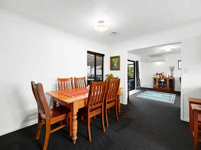 14 Esmae Place, Dinsdale