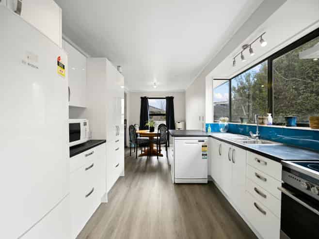 10 Melanie Court, Dinsdale