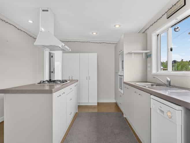 1 Whaka Street, Maungaturoto