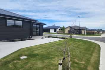 46A Crossley Avenue, Woodend